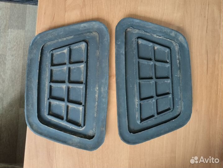 Резинки бензобака мотоцикла Иж