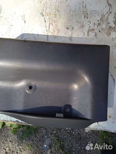 Пластик багажника митсубиси лансер 9