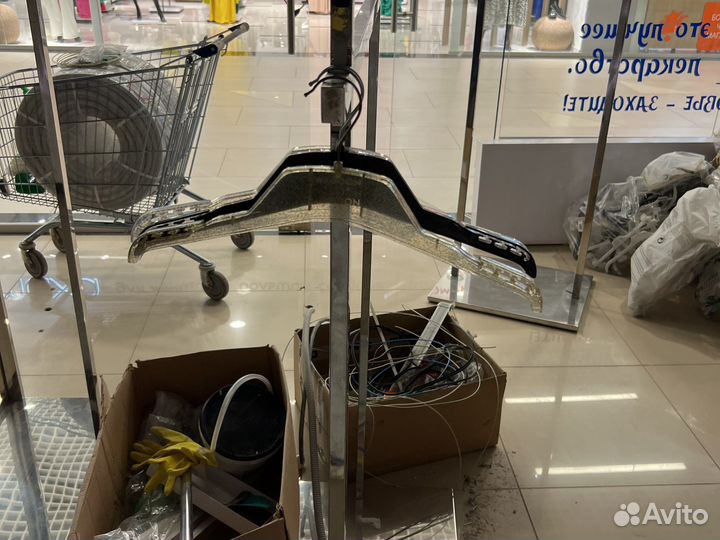 Вешалки плечики