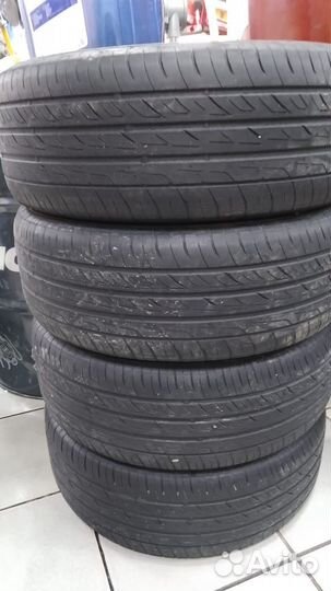 Nitto NT860 215/60 R16