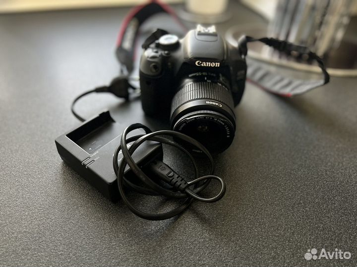 Зеркальный фотоаппарат canon 600d