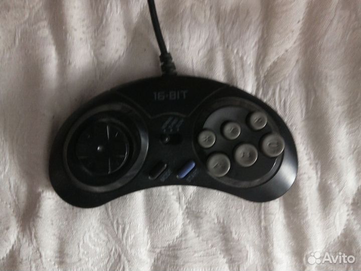 Игровая приставка с Денди и Сегой Hamy4