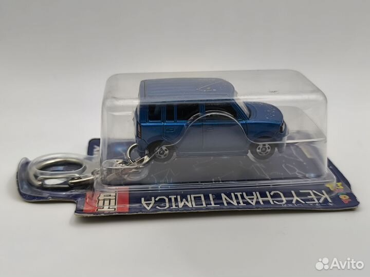 Toyota bb, брелок, 1:64, в наличии
