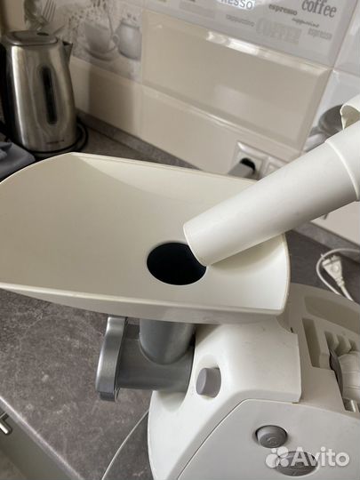 Мясорубка электрическая moulinex