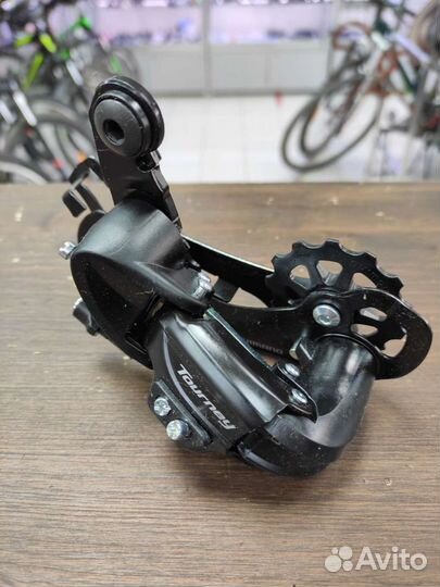 Переключатель скоростей задний Shimano RD-TY300