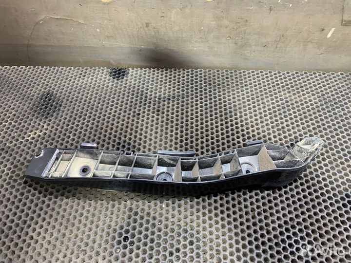 Кронштейн заднего бампера правый Actyon New Актион