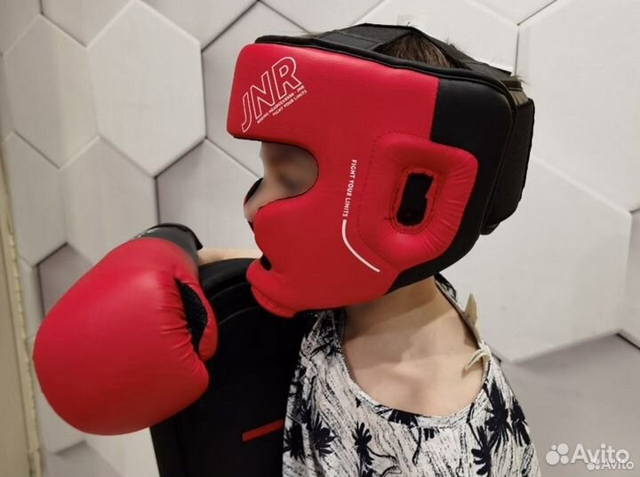 Шлем боксерский защитный со скулами