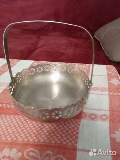 Конфетница