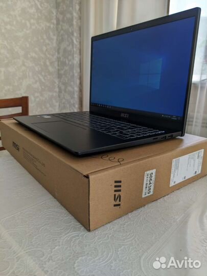 Ноутбук msi 15 диагональ i5 1235u 8гб 250ssd