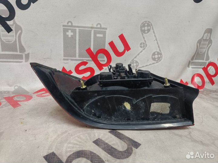 Фонарь правый Saab 9-5 седан B235E 1999