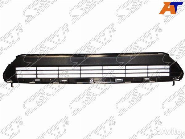 Решетка в бампер toyota highlander 10-13