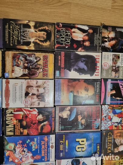 Кассеты с фильмами