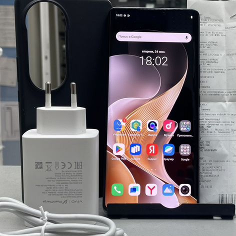 vivo V40, 12/256 ГБ