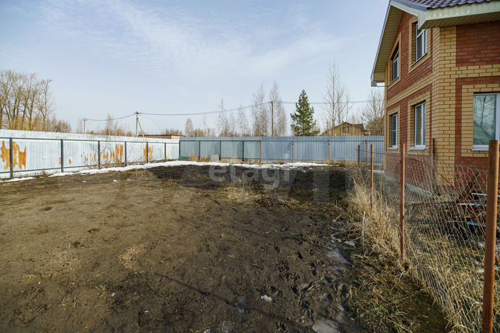 Дом 90 м² на участке 12 сот.