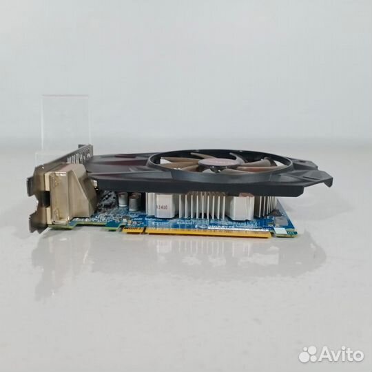 Видеокарта Gigabyte geforce 750 1gb