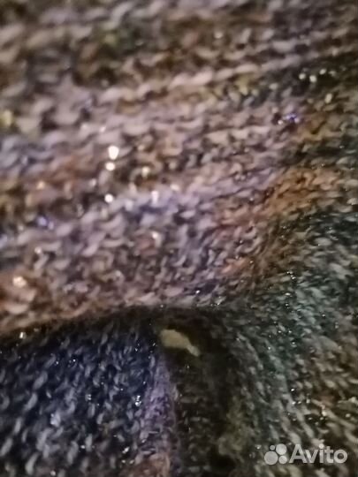 Зимняя шапочка с бактусом