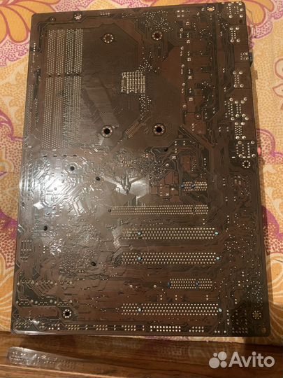 Материнская плата asus