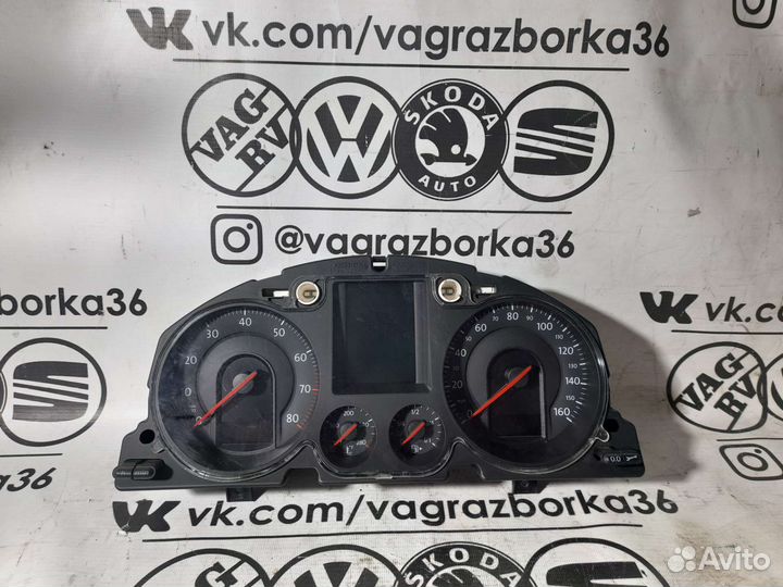 Панель приборов VW Passat B6/Passat CC