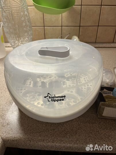 Молокоотсос + стерилизатор tommee tippee