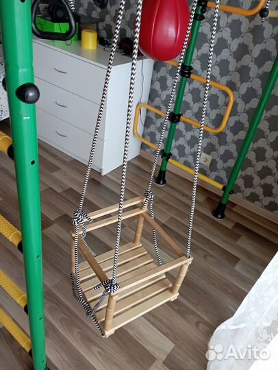 Спортивный комплекс, шведская стенка