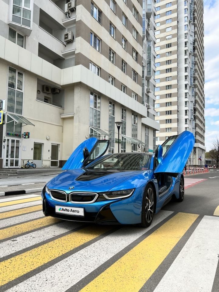 BMW i8: фото владельца