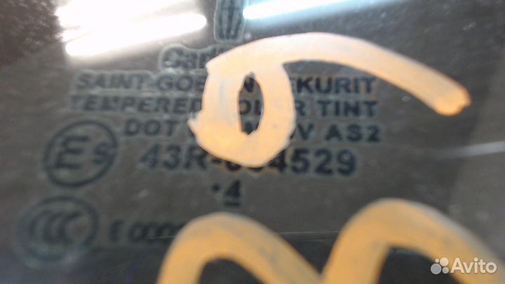 Стекло кузовное боковое Lincoln MKZ, 2014