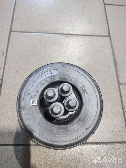 Шкиф коленвала OM651