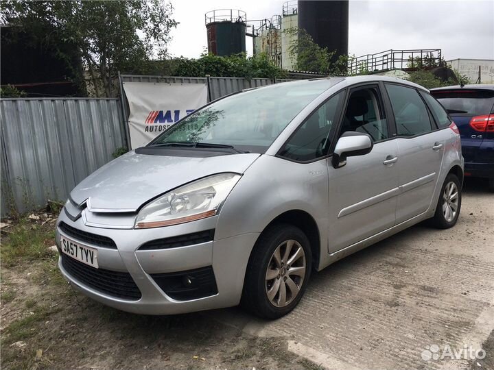 Разбор на запчасти Citroen C4 Picasso