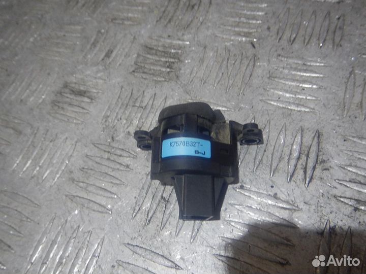 Датчик температуры воздуха, Mazda (Мазда) -3 (BK)