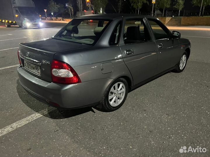 Сиденья на priora