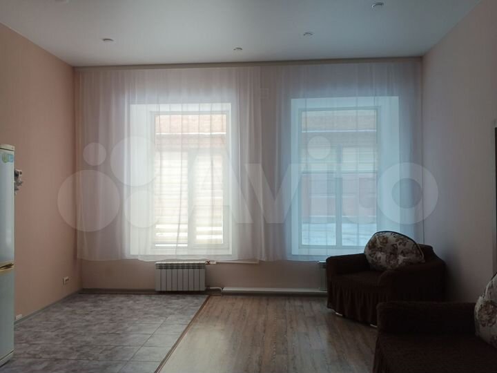 3-к. квартира, 60 м², 1/2 эт.