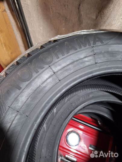 Yokohama Ice Guard IG55 215/60 R16