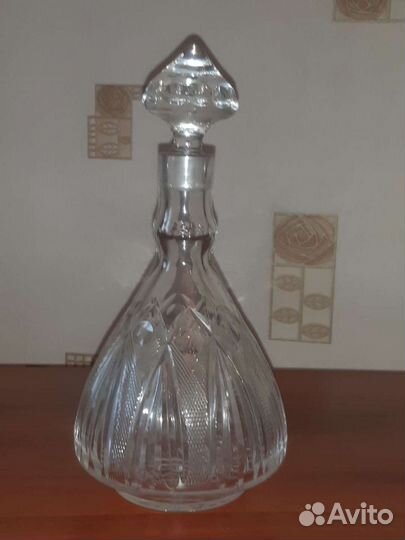 Графин хрустальный