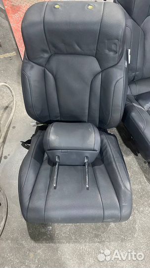 Сиденья Lexus LX570