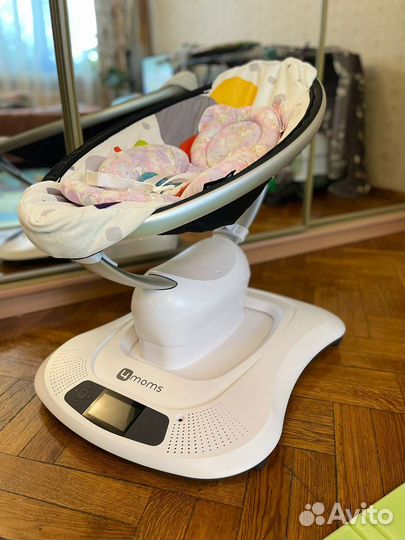 Шезлонг-качели Mamaroo 3.0