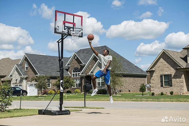 Баскетбольные стойки и щиты Spalding