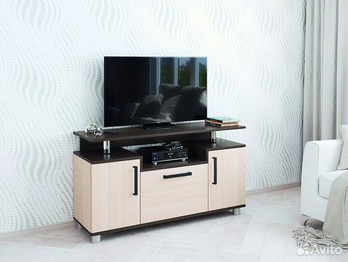 Тумба с закрытом местом для хранения