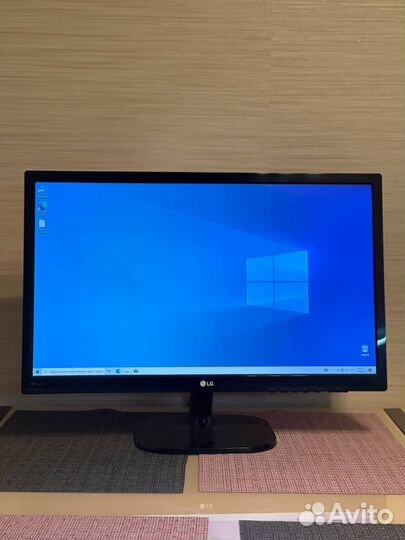 Монитор LG серии MP48