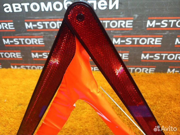 Знак аварийной остановки Bmw X3 E83 N52B25A 2010