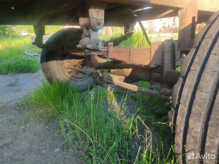 Прицеп тракторный 2ПТС-4 793А-03, 1990