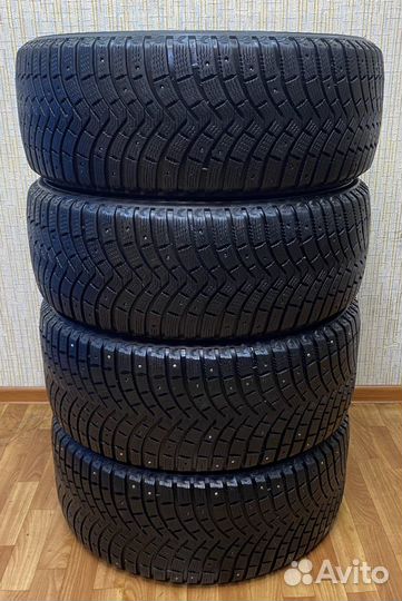 Michelin Latitude X-Ice North 2 235/55 R19 и 255/50 R19