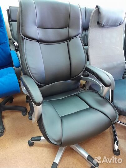 Кресло компьютерное 
