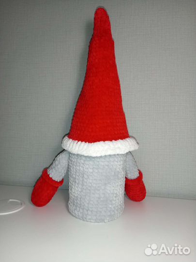 Вязаный Скандинавский гном