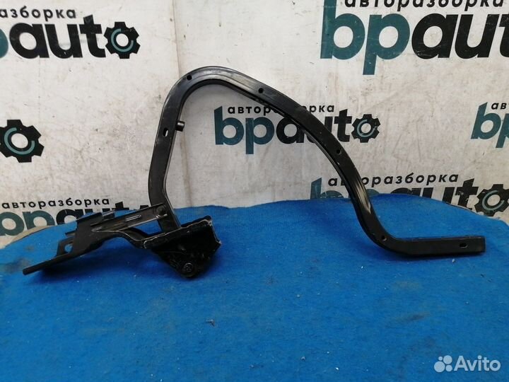 Петля крышки багажника левая 84401-7970R Renault