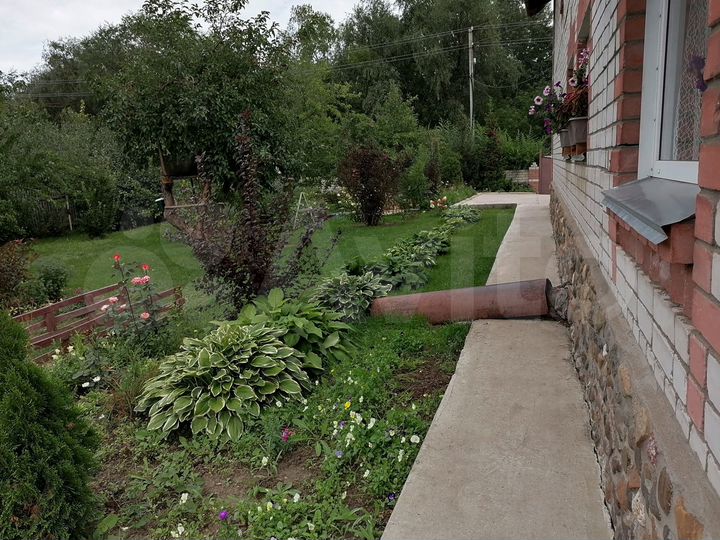 Дом 214 м² на участке 10 сот.