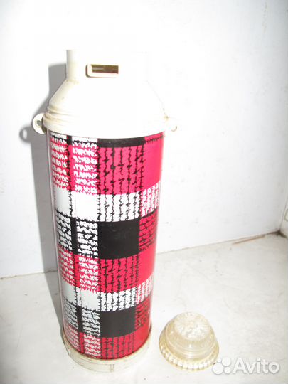 Термос и термокружка