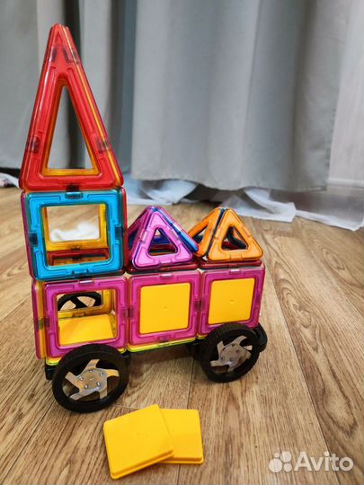 Конструктор магнитный