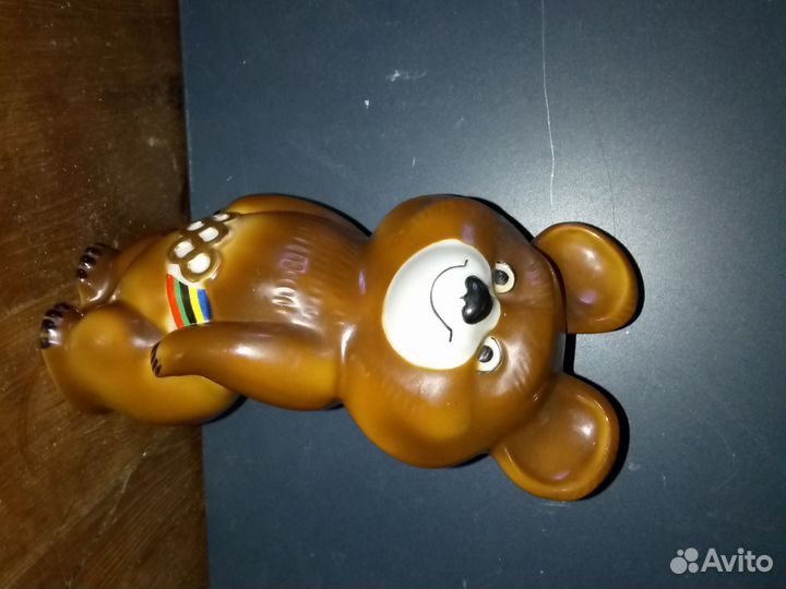 Олимпийский мишка 1980 фарфор