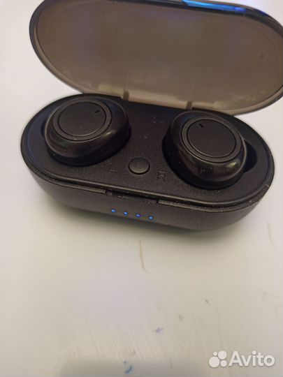 Беспроводные наушники