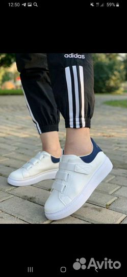 Кроссовки новые